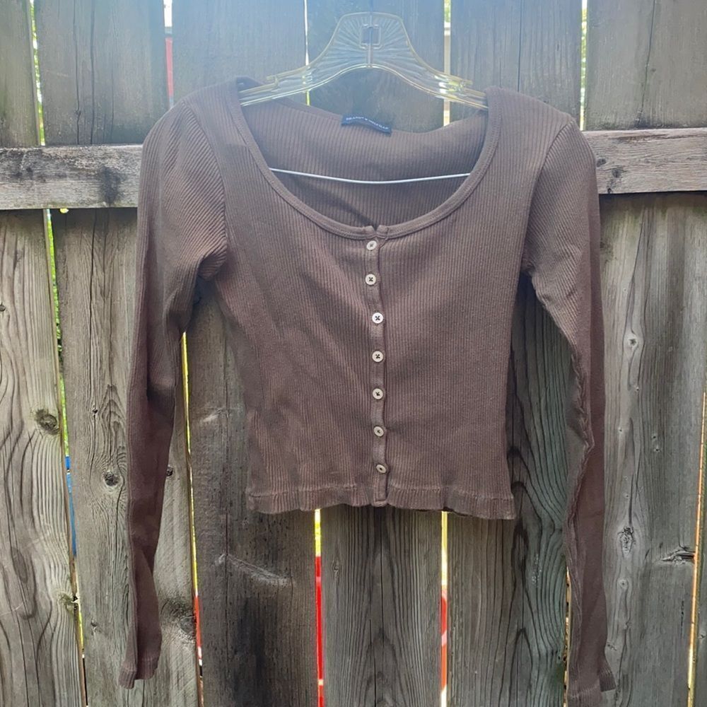 Brandy Melville crop top sz. S